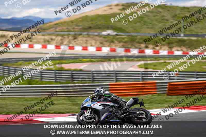 cadwell no limits trackday;cadwell park;cadwell park photographs;cadwell trackday photographs;enduro digital images;event digital images;eventdigitalimages;navarra;no limits trackdays;peter wileman photography;racing digital images;trackday digital images;trackday photos